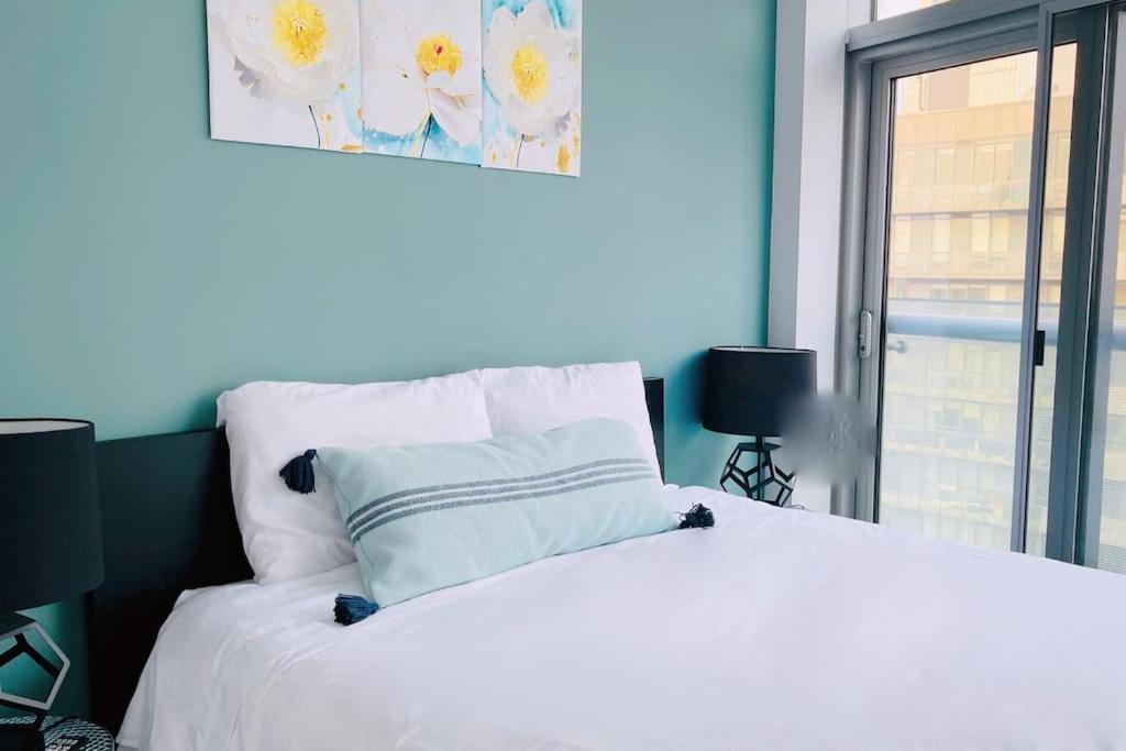 New Superior Lakeview Luxury Top Floor 3-Bedroom Suite On 48Th Floor Toronto Exteriör bild