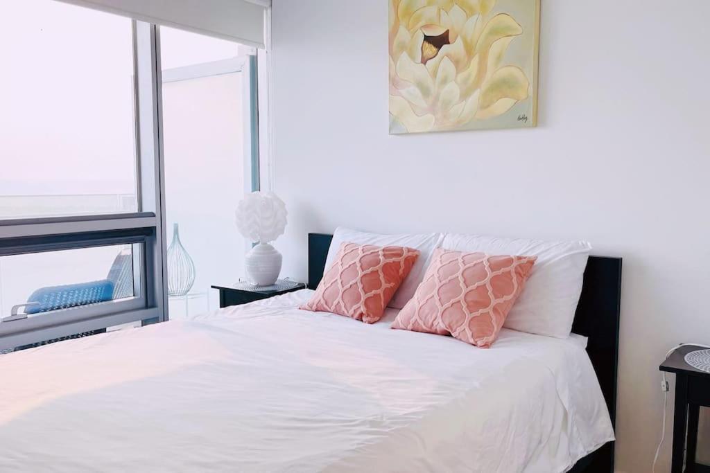 New Superior Lakeview Luxury Top Floor 3-Bedroom Suite On 48Th Floor Toronto Exteriör bild