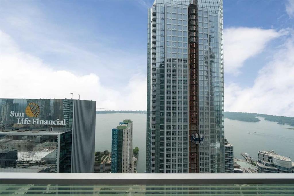 New Superior Lakeview Luxury Top Floor 3-Bedroom Suite On 48Th Floor Toronto Exteriör bild
