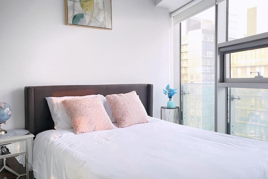 New Superior Lakeview Luxury Top Floor 3-Bedroom Suite On 48Th Floor Toronto Exteriör bild