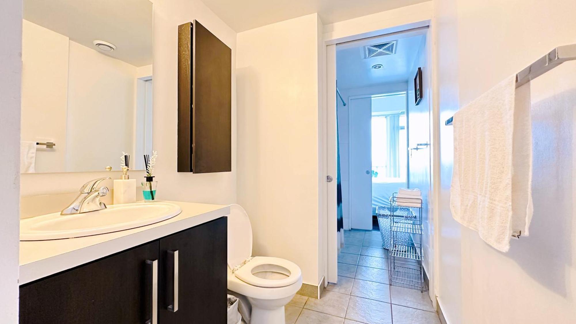 New Superior Lakeview Luxury Top Floor 3-Bedroom Suite On 48Th Floor Toronto Exteriör bild